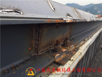 鋼梁加工流程中的摩擦面加工的目的是什么？